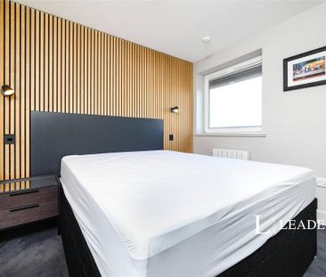 2 bedroom flat to rent - Photo 5