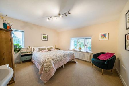 3 bedroom detached house to rent - Photo 5