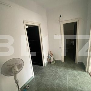 Garsoniera pretabil firma, Vad pietonal generos pozitie Ultracentrala - Fotografie 3