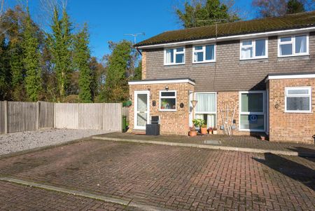 1 bedroom maisonette to rent - Photo 2