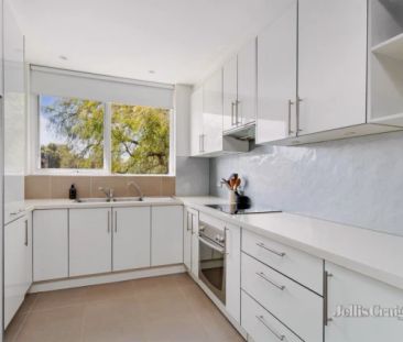 2 Bed, 1 Bath - Photo 6