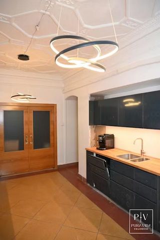 Avinguda de lOest, Valencia, Valencian Community 46001 - Photo 2