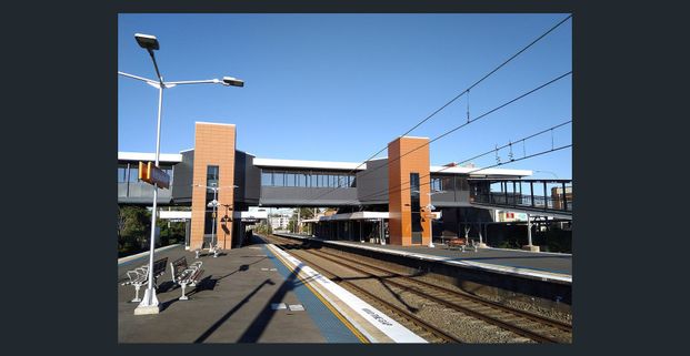 Secure Four Bedroom Family Duplex!! - Photo 1