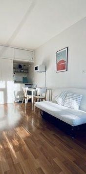 Appartement meublé à louer - 1 pièce - 23 m² - Photo 1
