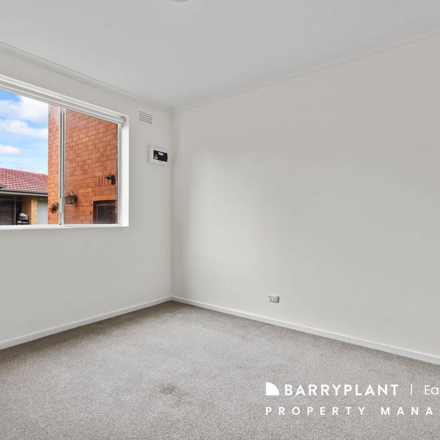 Comfortable & Convenient Living in the Heart of Bulleen - Photo 1