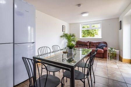 6 bedroom house to rent - Photo 3