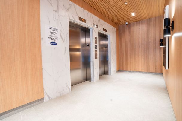 For Lease - 3250 Carding Mill Trail Unit# 505, Oakville, Ontario - Photo 1