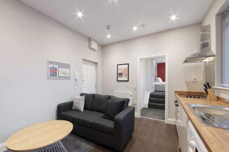 Waveney Chambers, 3-7 Waveney Road, NR32 - Photo 3