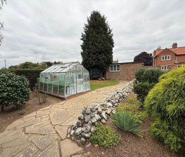 3 bedroom detached house to rent - Photo 1
