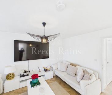 3 bedroom semi-detached house to rent - Photo 3