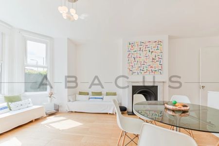3 Bedroom Flat - Photo 2