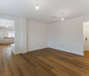 1 bedroom property to rent - Photo 1