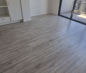 Clyde North - Photo 4