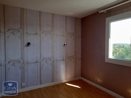 Location Appartement 5 pièces 108m² BOURG EN BRESSE 01000 - Photo 5