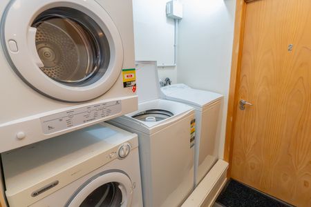 2026 Boarding house Rooms - Photo 2