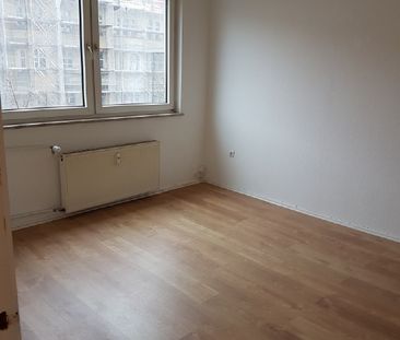 Tolle Wohnung in X-Kölln ! -Perfekt für WGs - Foto 3