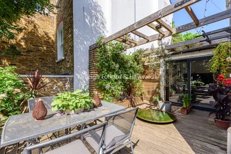 Mount View Road, London, N4 - Photo 2