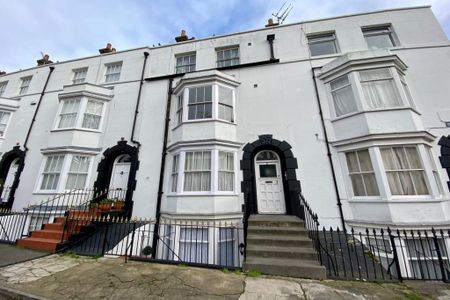 1 bedroom flat to rent - Photo 5