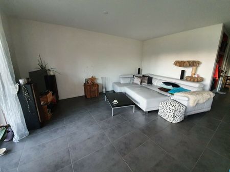 MAGNIFIQUE 2,5 pièces au rez-de-chaussée / SEHR SCHÖNE 2.5-Zimmer-Wohnung, - Foto 2