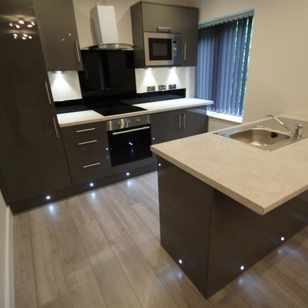 2 bedroom apartment to rent - Photo 4