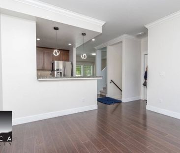 45-8358 121a Street, Surrey - Photo 2