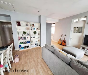 Drake Road, Grays, Chafford Hundred - Photo 2