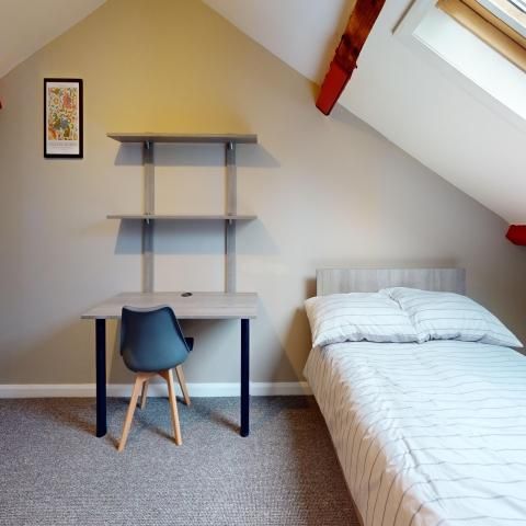 5 bedroom property to rent - Photo 1