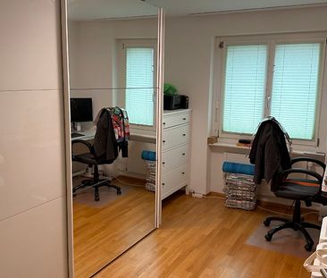 3 Zimmer-Wohnung in Gossau (ZH), möbliert, auf Zeit - Photo 2