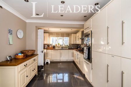 4 bedroom house to rent - Photo 4