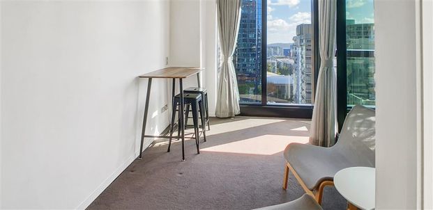 CITY CENTRE - 1 Bedroom - Photo 1