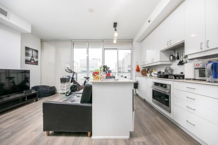 For Lease - 426 University Avenue Unit# 2610, Toronto, Ontario - Photo 4