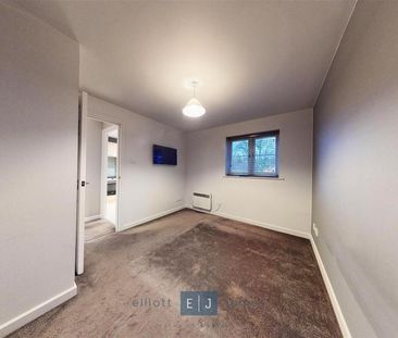 1 bedroom apartment to rent - Photo 2