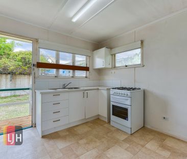 PRIVATE, TRANQUIL 1 BEDROOM UNIT IN NEWMARKET - Photo 4