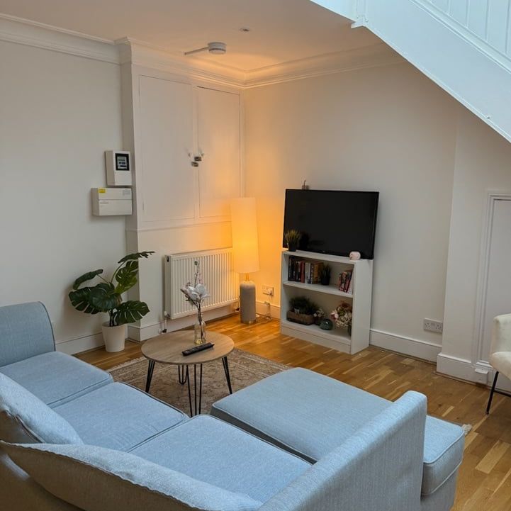 1 Bed Flat, Danbury Street, N1 - Photo 1