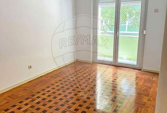Apartamento T2 em Setúbal