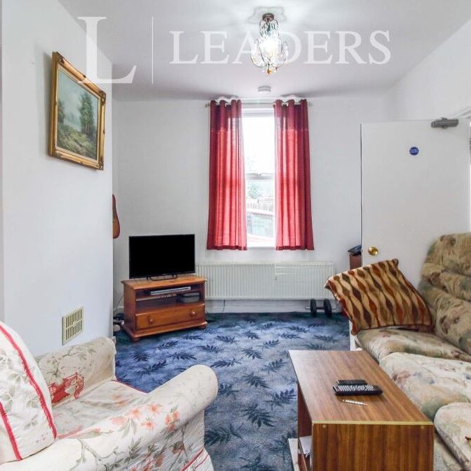 5 bedroom property to rent Cole Hill, Worcester, Worcestershire, WR5 - Photo 1