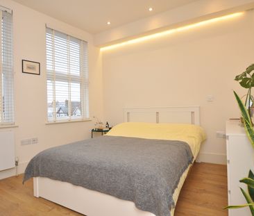 1 Bed Flat, High Road, N2 - Photo 4