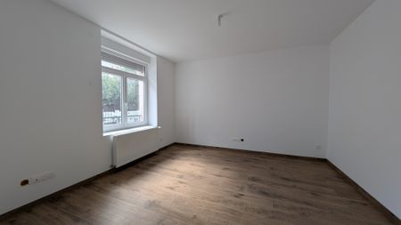 Location Appartement 53m² MULHOUSE 68100 - Photo 2