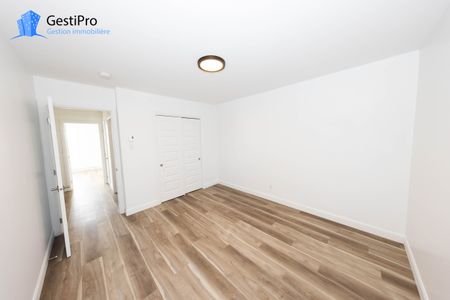 988 rue Louis-Riel - Photo 4