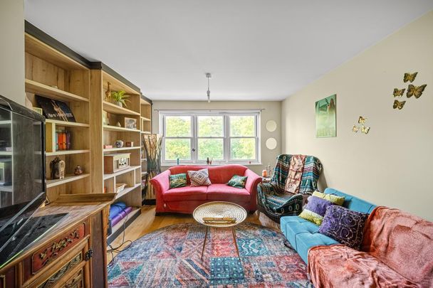 3 bedroom apartment to rent - Photo 1