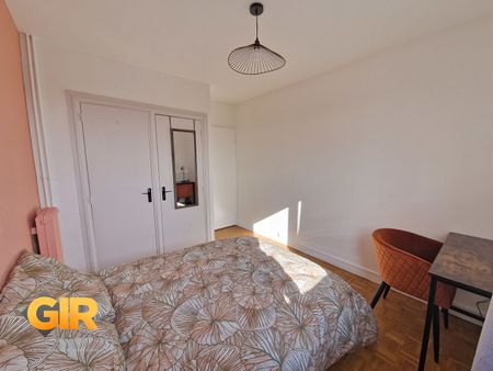 Location Appartement 1 pièce 83m² RENNES 35000 - Photo 3