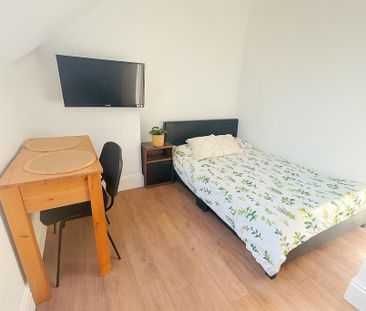 4 bedroom house to rent - Photo 3