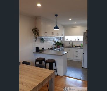 The Perfect 2 Bedroom Unit. - Photo 4