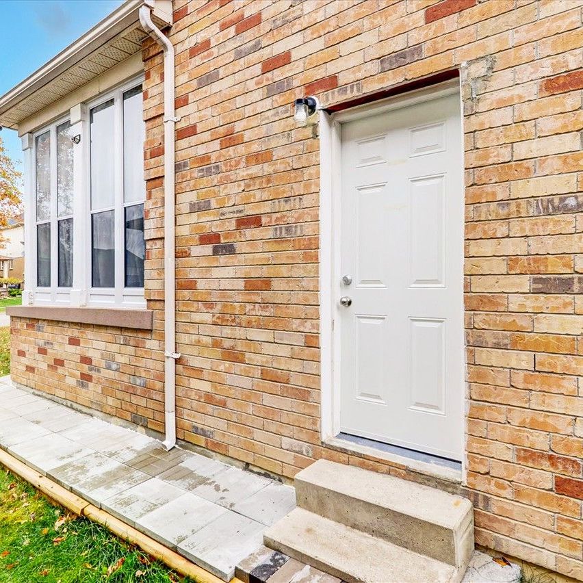 For Lease - 593 Clearsky Avenue Unit# Bsmt, Oshawa, Ontario - Photo 2