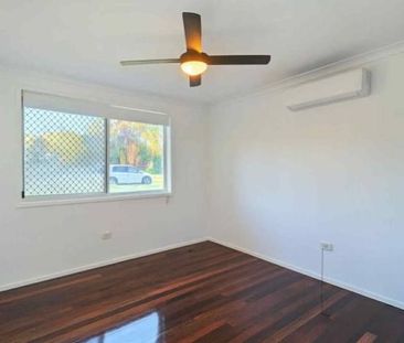 Freshly Renovated & Ready to Call Home! - Photo 5