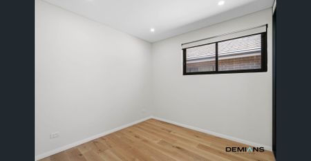 Style, scale and structure combine - 8A Victoria is one of a kind. - Photo 2