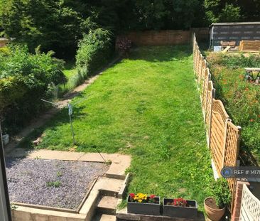 Studio to rent - Photo 6