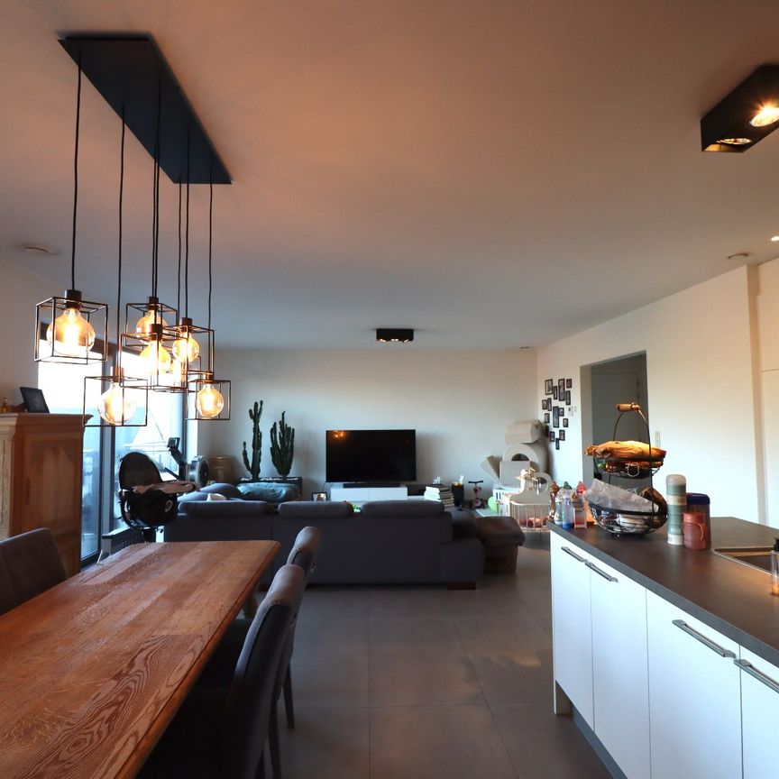 Appartement te huur in Elversele - Photo 1