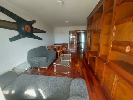Piso de alquiler en Rúa de Zaragoza, O Castro - Photo 3