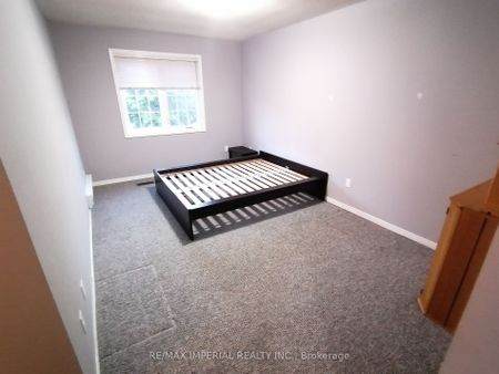 Condo Townhouse For Lease | W8135706 - Photo 3